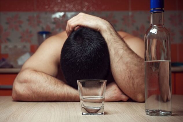 Male alcoholism, which causes fatal consequences for the body
