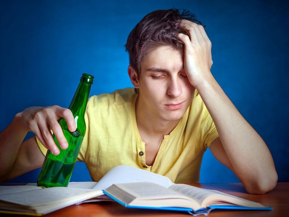 how to stop a tired student from drinking beer