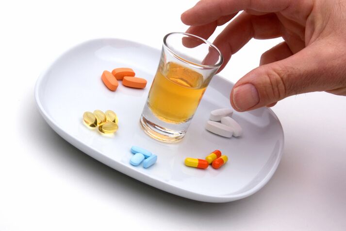 alcohol and antibiotic compatibility